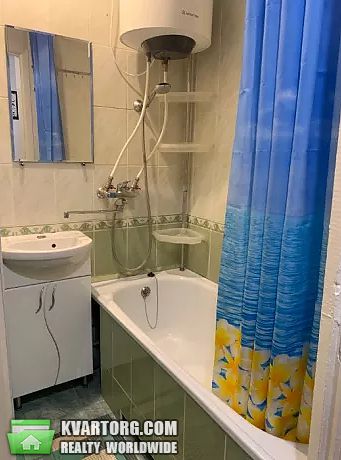 Rent out 3-room apartment. Киев,  Малиновского — photo 10