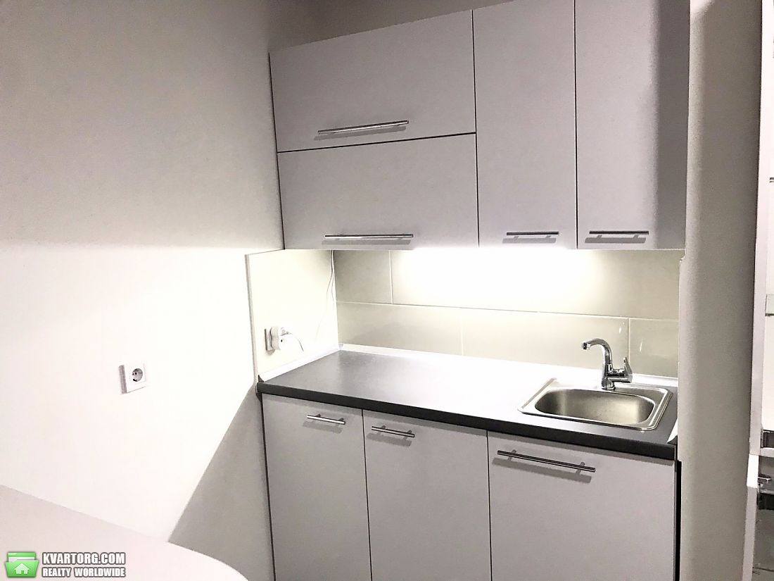 Rent out office. Киев, Урловская — photo 9