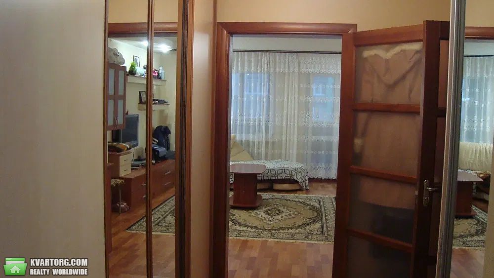 Sell 2-room apartment. Киев,  Якуба Коласа — photo 2