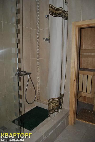 Sell 2-room apartment. Киев,  Хорольская — photo 3