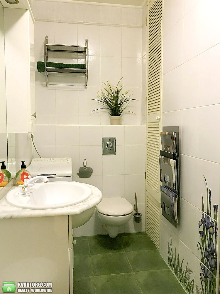 Rent out 3-room apartment. Киев,  Паньковская — photo 7