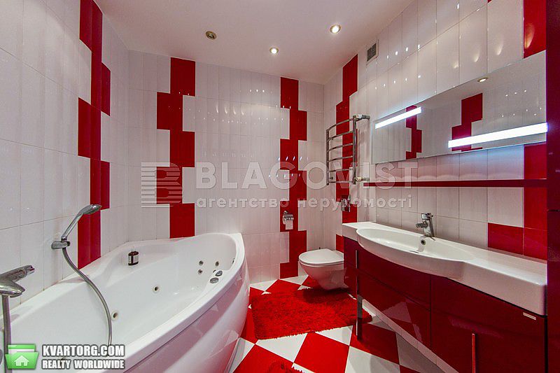 Rent out 2-room apartment. Киев,  Феодосийский пер — photo 4