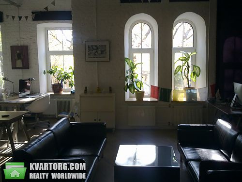 Sell office. Киев, Олеся Гончара — photo 1
