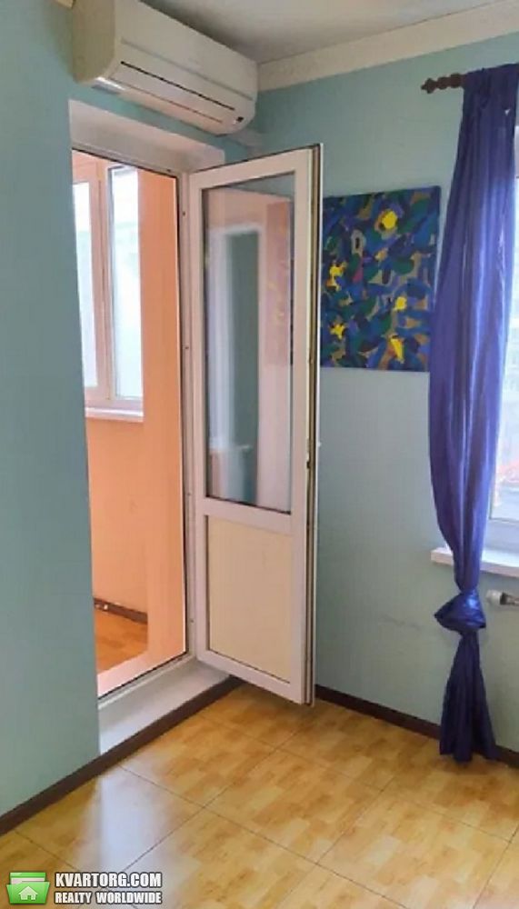 Sell 1-room apartment. Киев,  Машиностроительная — photo 4
