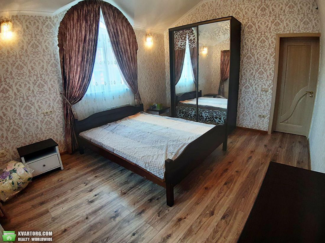 Rent out house. Киев, абрикосовая — photo 7