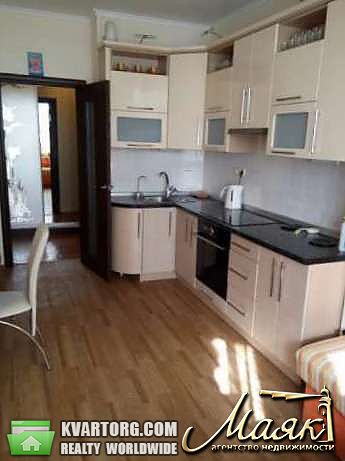 Sell 2-room apartment. Киев,  Здолбуновская — photo 2