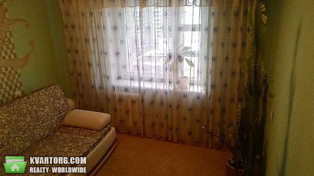Sell 3-room apartment. Киев,  Харьковское шоссе — photo 1
