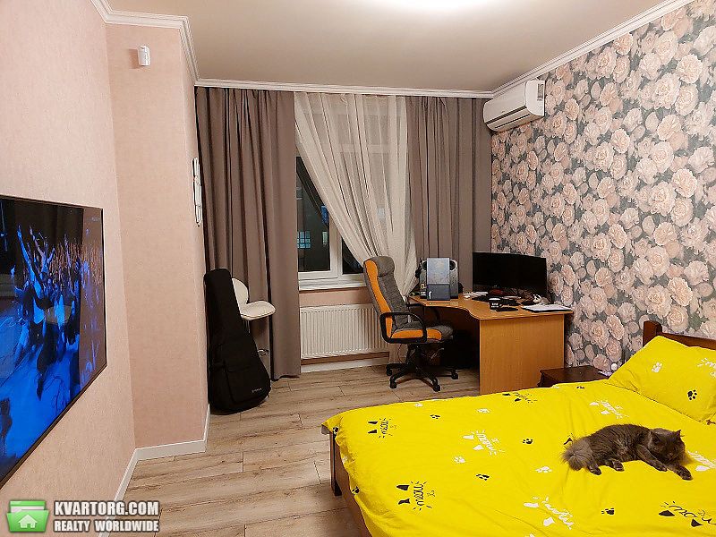 Sell 1-room apartment. Киевская обл., проспект Небесной Сотни — photo 1
