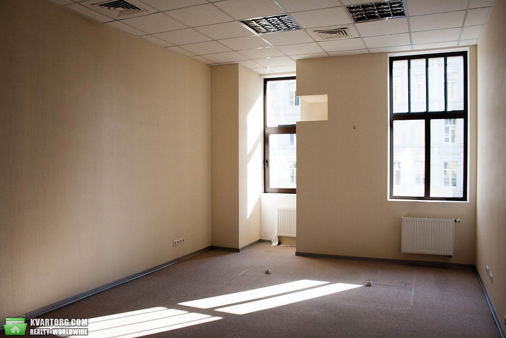 Rent out office. Киев, Жилянская, — photo 2