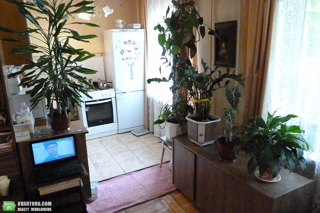 Sell 2-room apartment. Киев,  Харьковское шоссе — photo 1