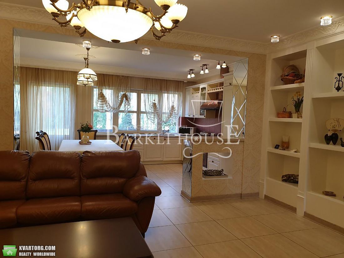 Rent out Townhouse. Киевская обл., Плюты — photo 1
