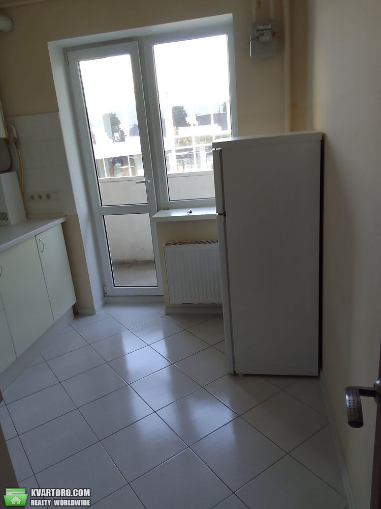 Rent out 2-room apartment. Одесса, Люстдорфская дорогна — photo 3
