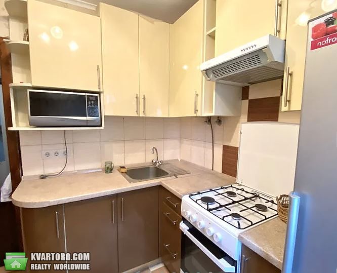 Rent out 2-room apartment. Киев, Данила Щербаковского — photo 6