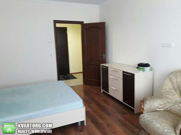 Rent out 1-room apartment. Киев, Ващенко — photo 1