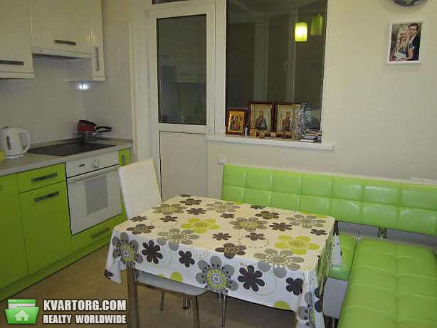 Sell 2-room apartment. Киев, Урловская — photo 3