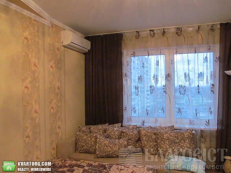 Sell 2-room apartment. Киев, Лаврухина — photo 2