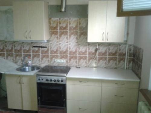 продам 3-комнатную квартиру. Луганск,  1-й микрораен - фото 3