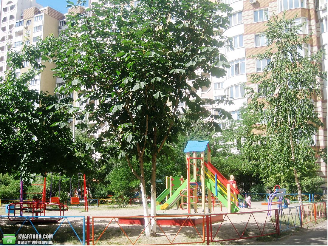 Sell 3-room apartment. Киев,  Княжий Затон — photo 4