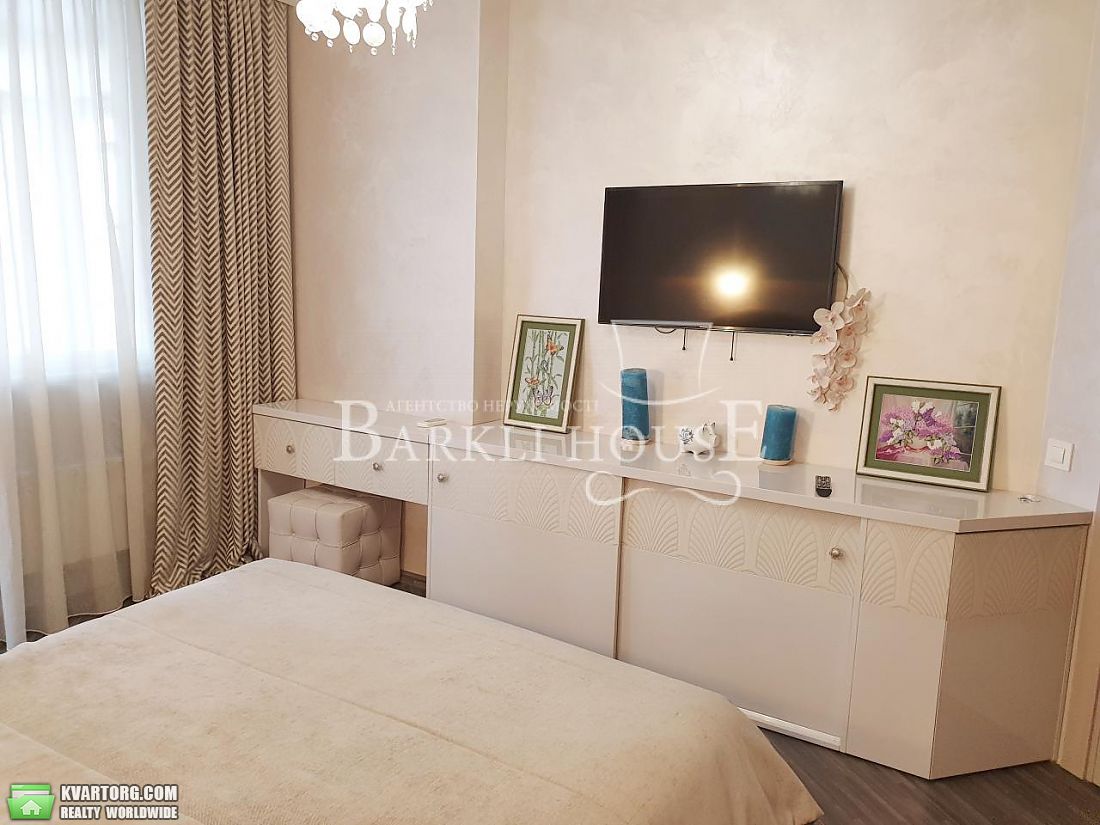 Rent out 2-room apartment. Киев, Сикорского — photo 7