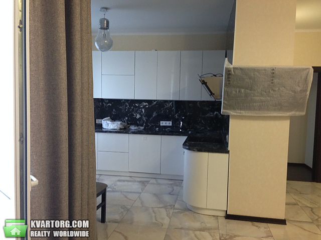 Rent out 2-room apartment. Киев,  Туманяна — photo 2