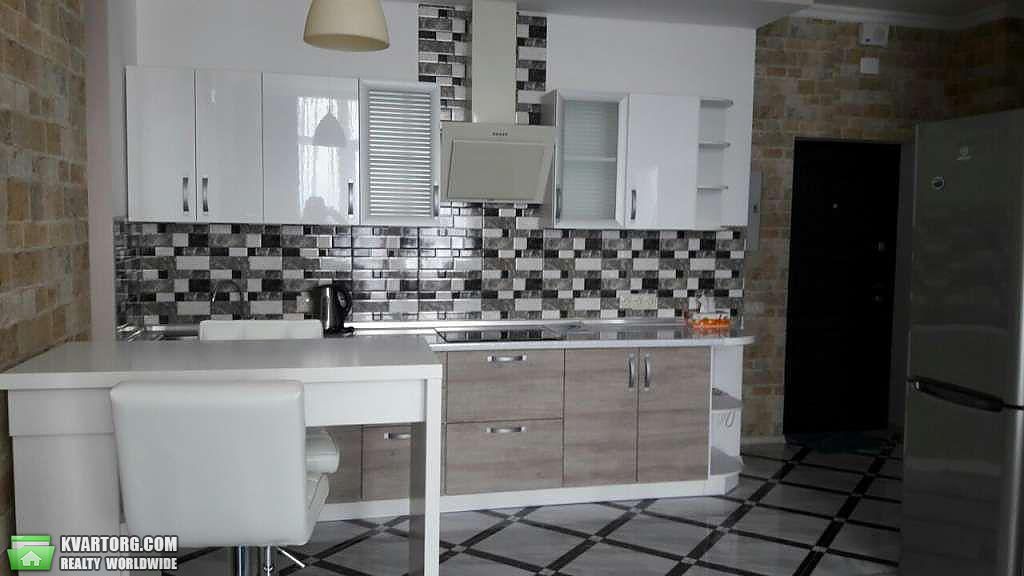Rent out office. Киев,  Драгомирова — photo 1