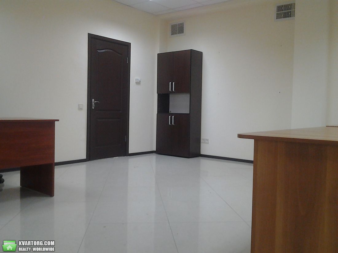 Rent out office. Киев, Дегтяревская — photo 8