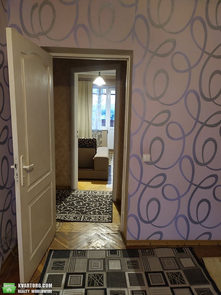 Rent out 2-room apartment. Киев,  Братиславская — photo 4