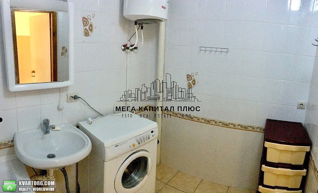 Rent out 2-room apartment. Киев, Эрнста — photo 8