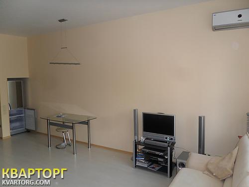 Rent out 3-room apartment. Киев,  Героев Сталинграда пр — photo 2
