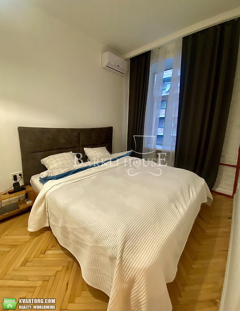 Rent out 2-room apartment. Киев,  Шота Руставели — photo 5