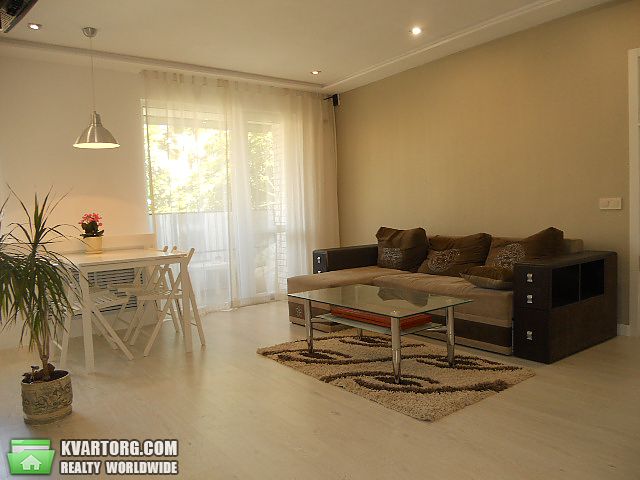 Sell 2-room apartment. Харьков, Космическая — photo 1