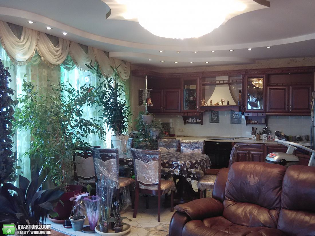 Sell 3-room apartment. Киев,  Победы пр — photo 3