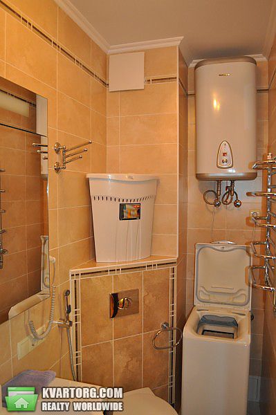 Rent out 2-room apartment. Киев,  Дегтяревская — photo 7