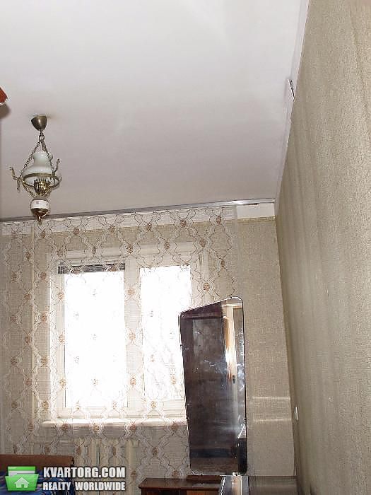 Sell 2-room apartment. Киев, Соборности пр — photo 1