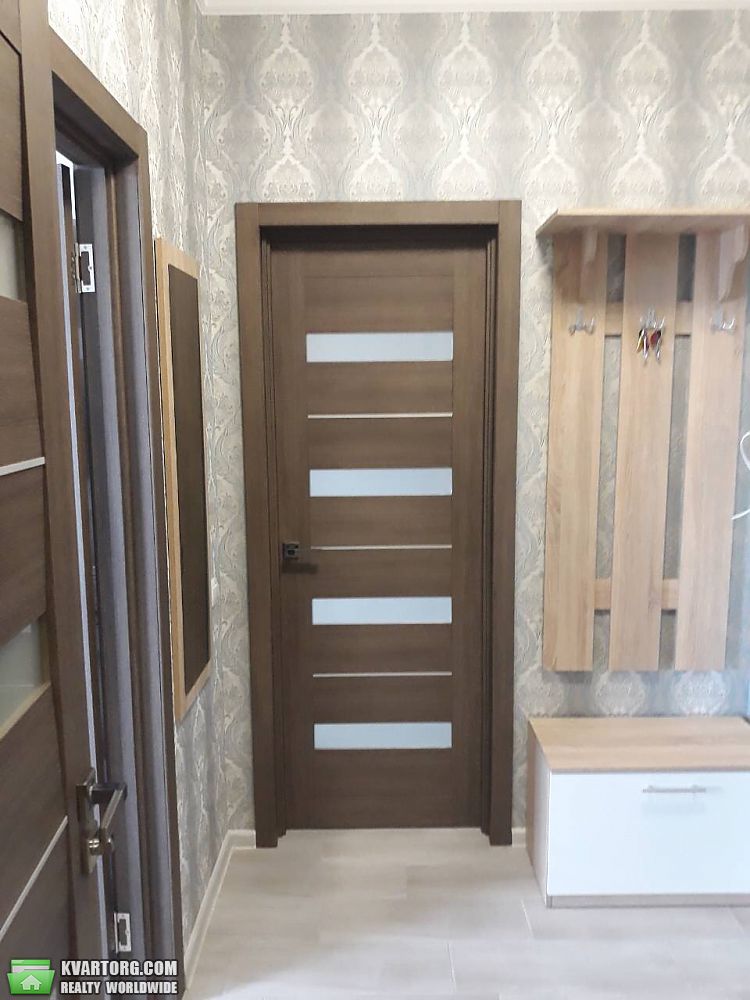 Rent out 1-room apartment. Киев, Волошкова — photo 7