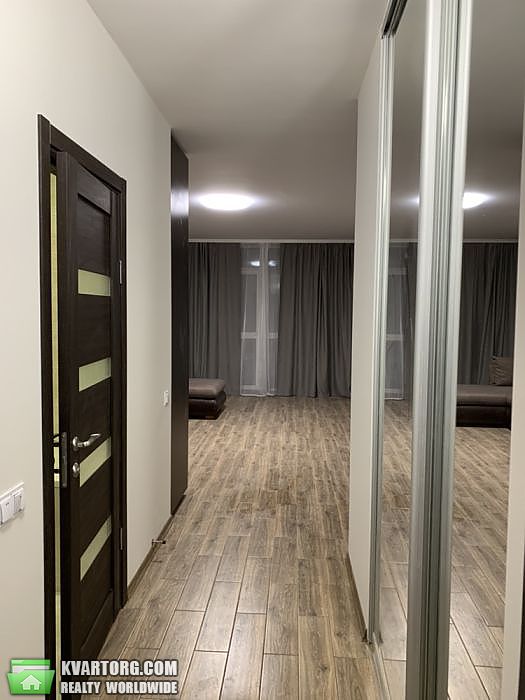 Rent out 1-room apartment. Киев,  Большая Васильковская — photo 2