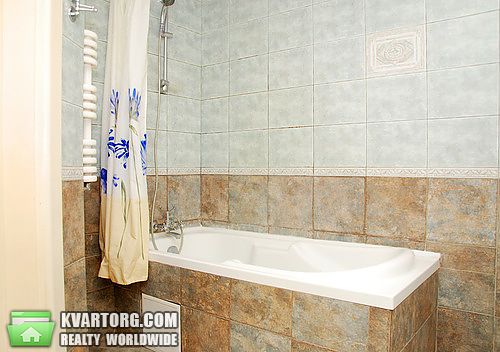 Rent out 1-room apartment. Киев, Хорольская — photo 3