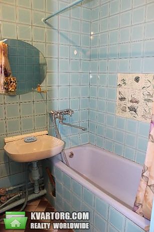 Rent out 1-room apartment. Киев,  Бажана — photo 4