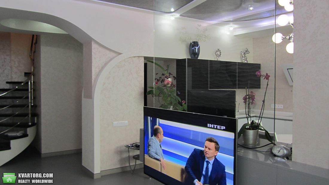 Sell 4-room apartment. Одесса, Академика Королева — photo 2