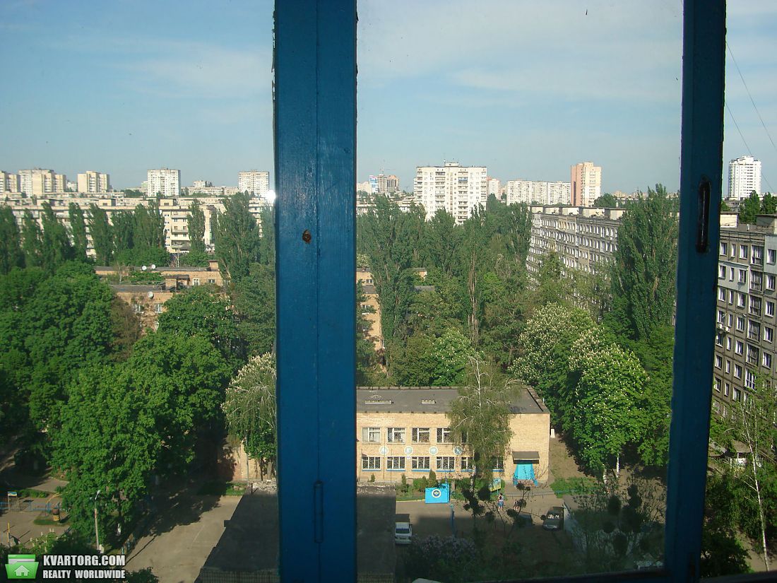 Sell 2-room apartment. Киев,  Зодчих — photo 2