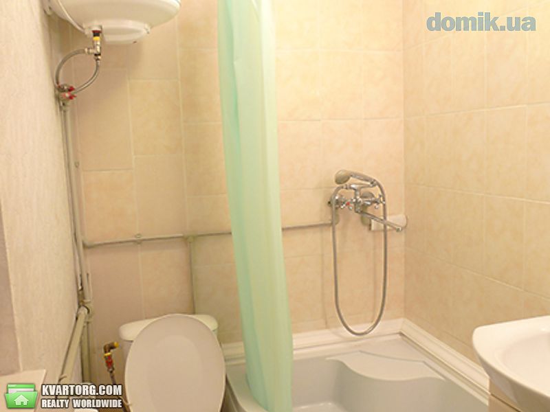 Rent out 1-room apartment. Киев, Сошенко — photo 4