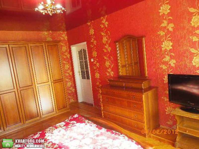 Rent out 3-room apartment. Киев, Иорданская — photo 3