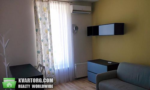 Rent out house. Киев, Петропавловская — photo 1