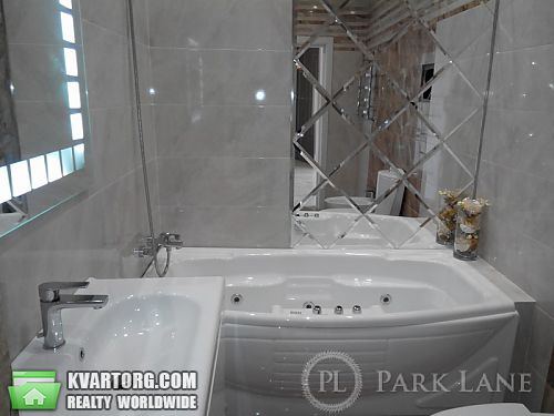 Sell 2-room apartment. Киев, Щорса — photo 8