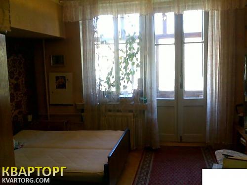 Sell 2-room apartment. Киев,  Гната Юры — photo 2