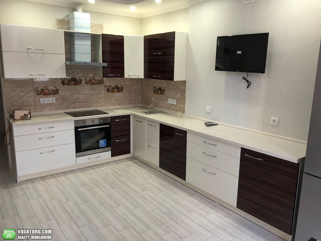 Rent out 1-room apartment. Киев, Конева — photo 2