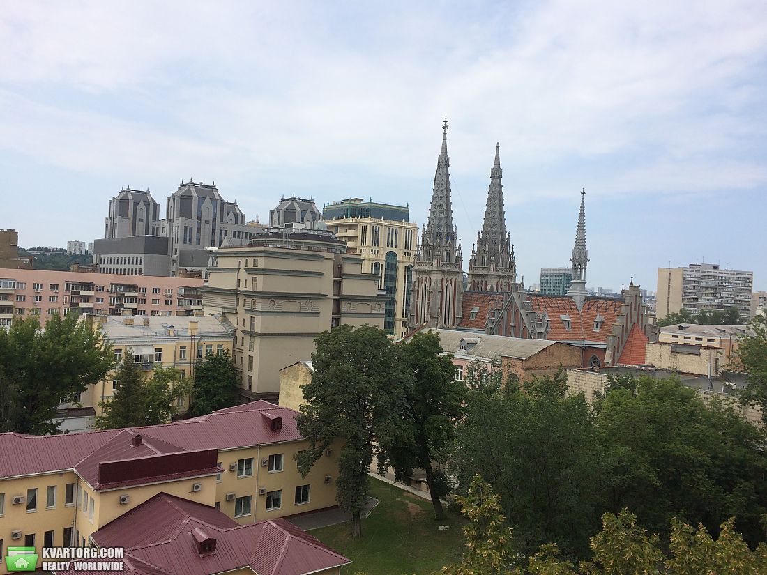 Sell 1-room apartment. Киев,  Предславинская — photo 1