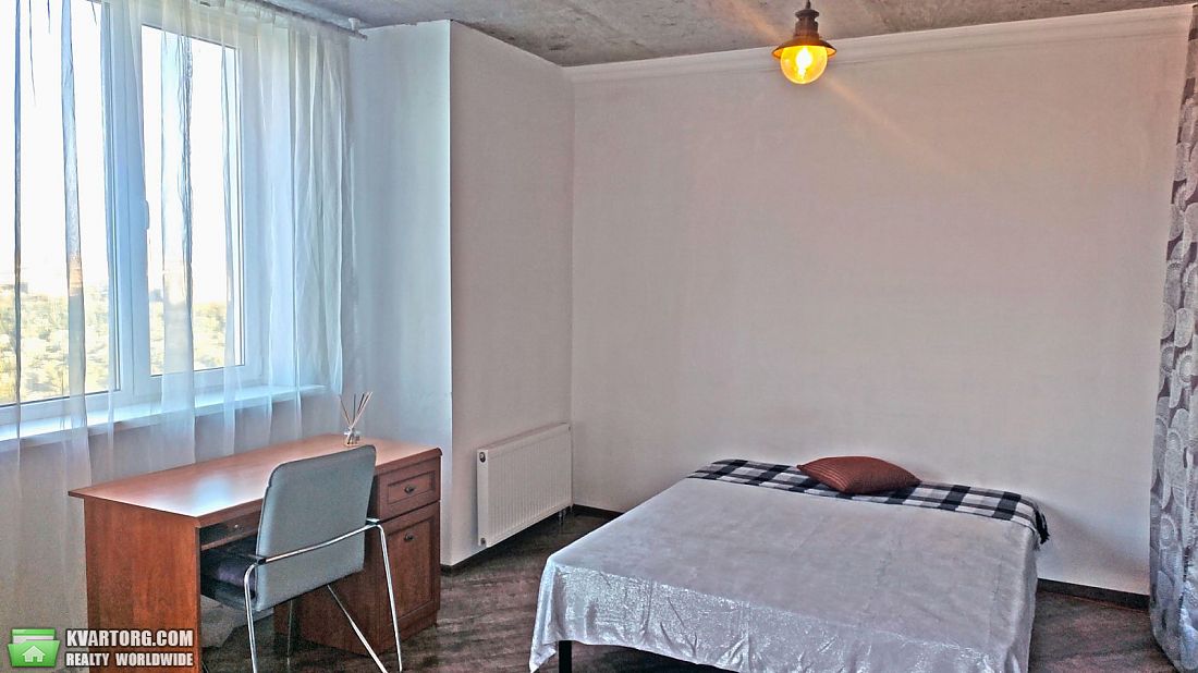 Rent out 1-room apartment. Киев, Бакинская — photo 4