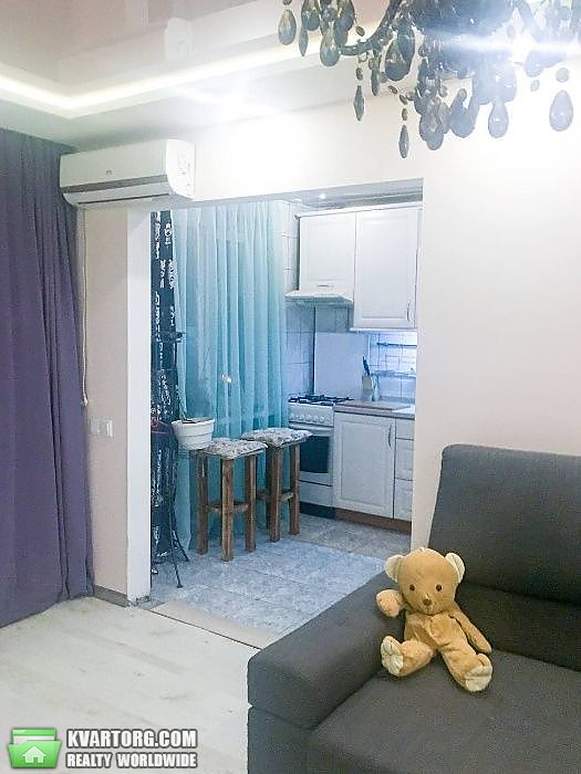 Sell 2-room apartment. Киев,  Радужная — photo 3