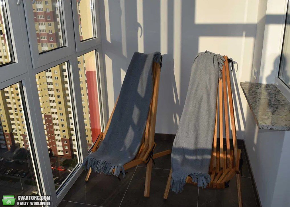 Rent out 1-room apartment. Киев,  Ясиноватский пер — photo 1